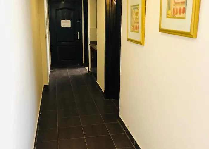 Porto South Hospitality Family Only Szálloda Ajn-Szuhna